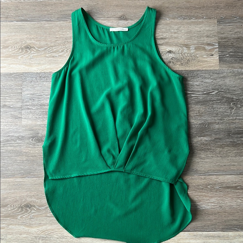 Caramela Size Small Green Sleeveless Womens High Low Top
